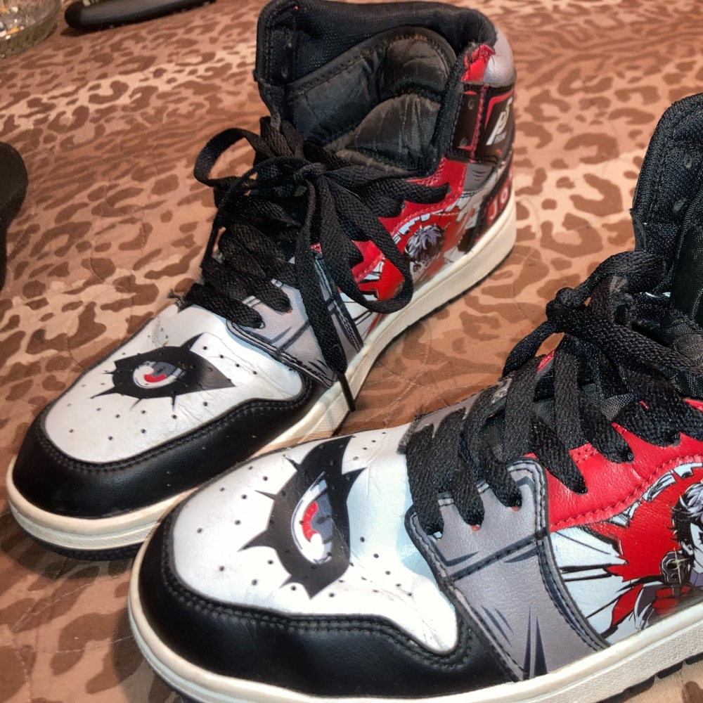 Ps5 shoes fair condition red white and black gaming shoes